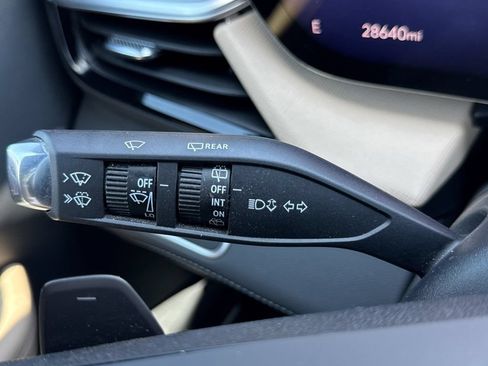 Used 2025 Buick Enclave Preferred FWD image 17
