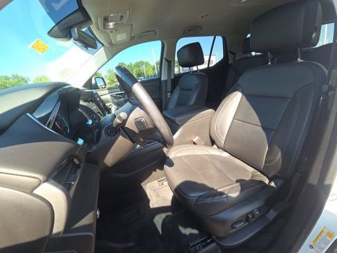 Used 2020 Chevrolet Traverse RS w/ LPO, Floor Liner Package FWD image 26