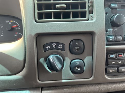 Used 2003 Ford Excursion Limited AWD/4WD image 25