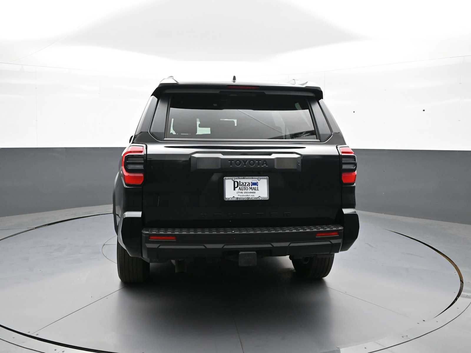 Certified 2025 Toyota 4Runner SR5 AWD/4WD image 7