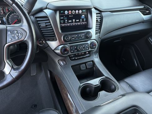 Used 2019 Chevrolet Tahoe LT image 33