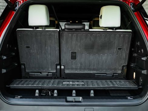 Used 2024 Toyota Sequoia Capstone image 18