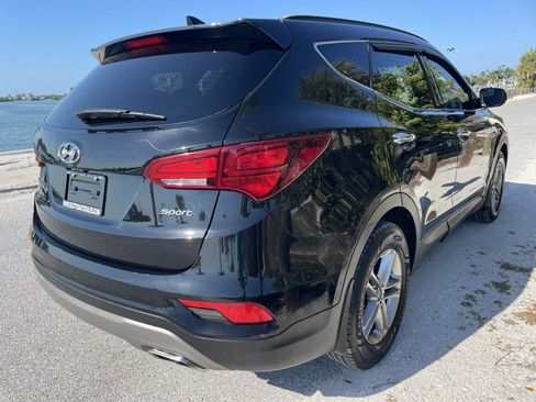 Used 2017 Hyundai Santa Fe Sport image 6