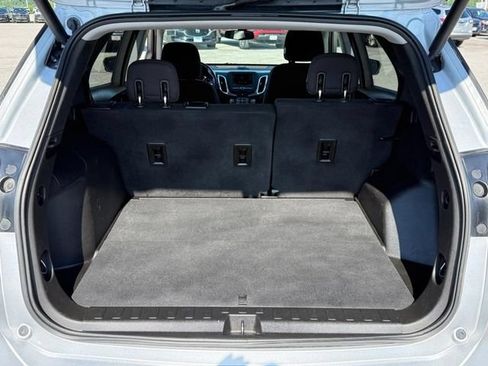 Used 2019 Chevrolet Equinox LT FWD image 4