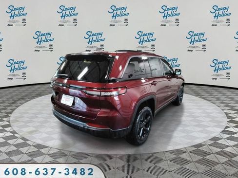 New 2026 Jeep Grand Cherokee Limited w/ Limited Altitude Package AWD/4WD image 5