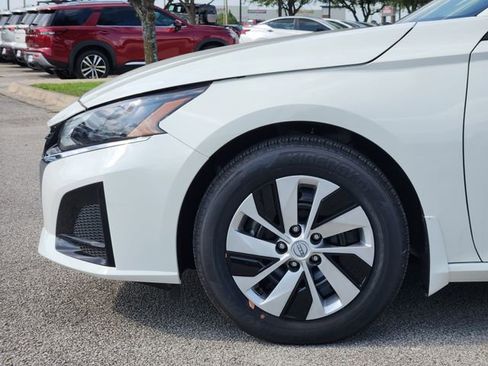 New 2025 Nissan Altima 2.5 S image 5