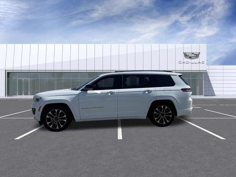 Used 2023 Jeep Grand Cherokee L Overland w/ Rear Seat Video Group I AWD/4WD image 5