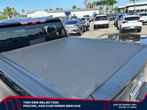 Used 2024 GMC Sierra 1500 Denali Ultimate AWD/4WD image 11