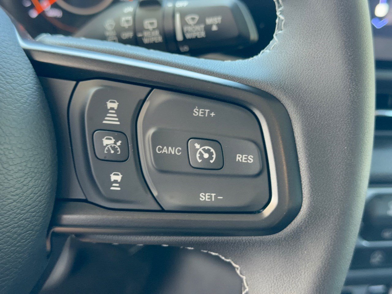 Used 2026 Jeep Wrangler Sport AWD/4WD image 19
