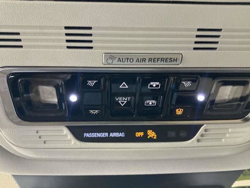 Used 2026 Lincoln Nautilus Reserve image 29