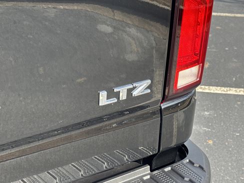 Used 2024 Chevrolet Silverado 2500 LTZ w/ Snow Plow Prep/Camper Package image 18