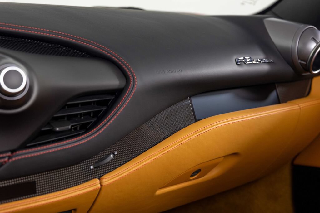 Used 2022 Ferrari F8 Tributo RWD image 48