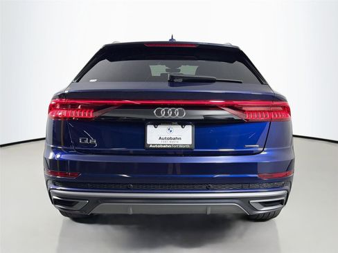 Used 2022 Audi Q8 Premium Plus AWD/4WD image 7