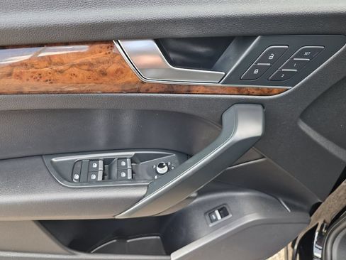 Used 2018 Audi Q5 2.0T Premium AWD/4WD image 16