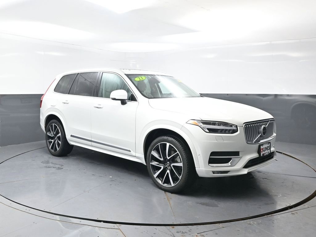 Used 2023 Volvo XC90 B6 Plus w/ Protection Package Premier AWD/4WD image 6