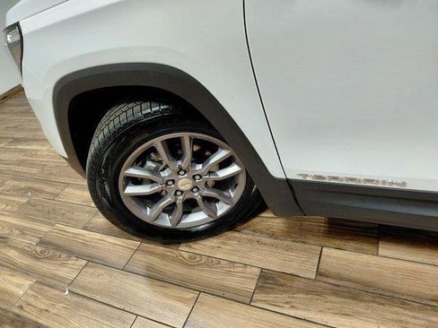 Certified 2024 GMC Terrain SLT AWD/4WD image 14