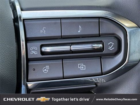 Certified 2025 GMC Acadia Denali image 15