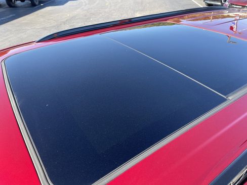 Used 2023 Chevrolet Tahoe Z71 image 10