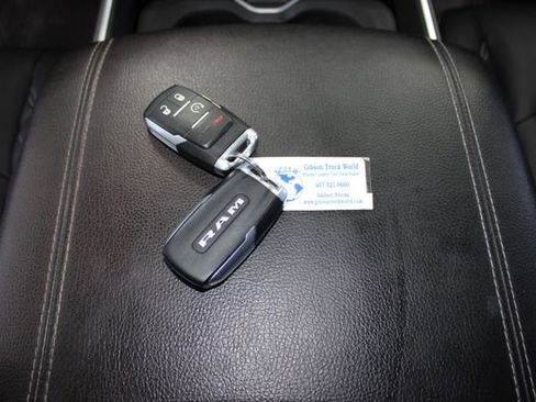 Used 2024 RAM 2500 Big Horn w/ Sport Appearance Package image 28