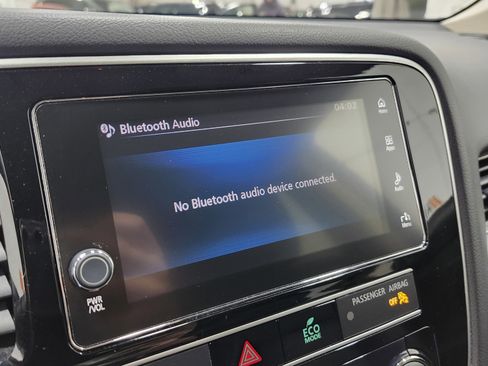 Used 2019 Mitsubishi Outlander SEL image 4