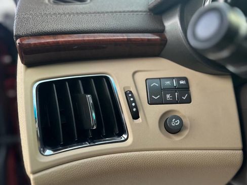 Used 2008 Cadillac CTS 3.6L DI 4dr Sedan w/ Luxury Level One Package image 17