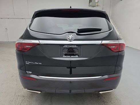 Certified 2023 Buick Enclave Essence image 10