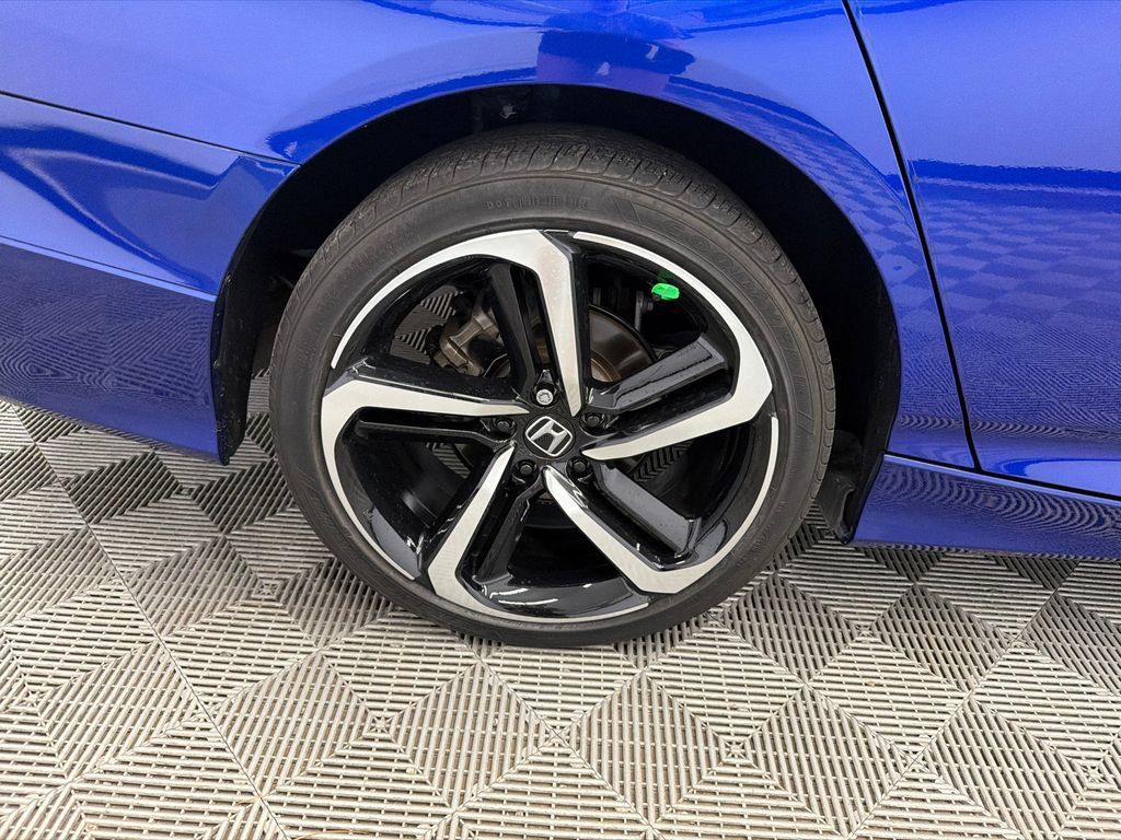 Used 2022 Honda Accord Sport image 18