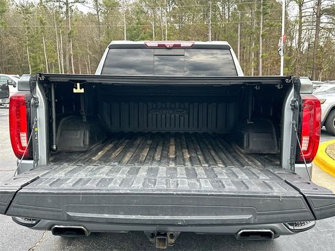 Used 2020 GMC Sierra 1500 AT4 w/ Off-Road Performance Package image 16