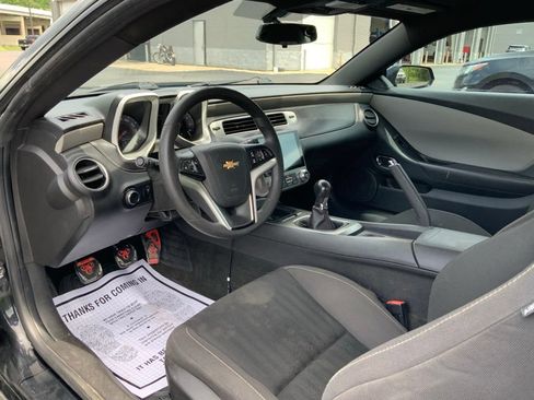 Used 2013 Chevrolet Camaro LS RWD image 13