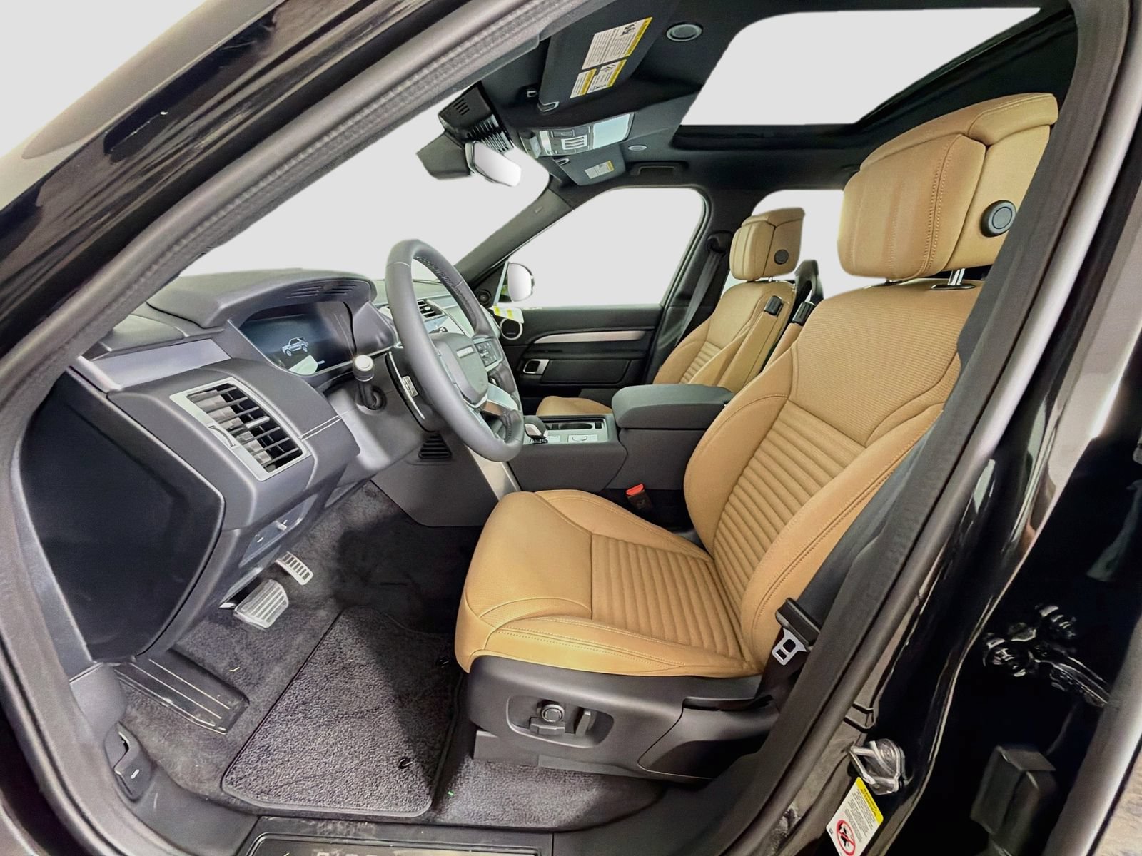 New 2026 Land Rover Discovery Dynamic SE AWD/4WD image 22