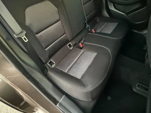 Used 2017 INFINITI QX30 FWD image 31
