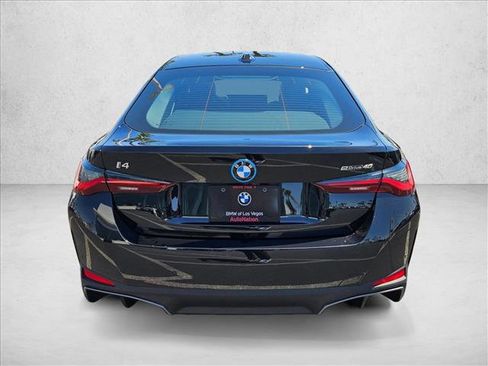 Used 2025 BMW i4 eDrive40 RWD image 7