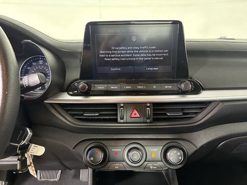Used 2024 Kia Forte LXS FWD image 15