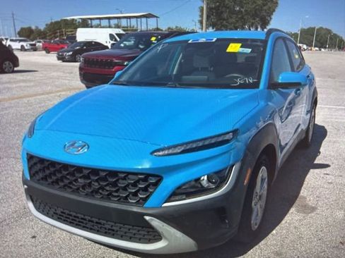 Used 2022 Hyundai Kona SEL FWD image 1