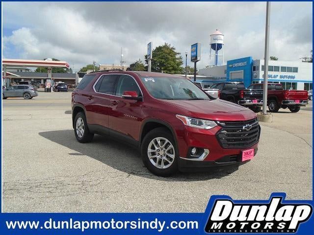 Used 2020 Chevrolet Traverse LT w/ Driver Confidence II Package AWD/4WD image 1