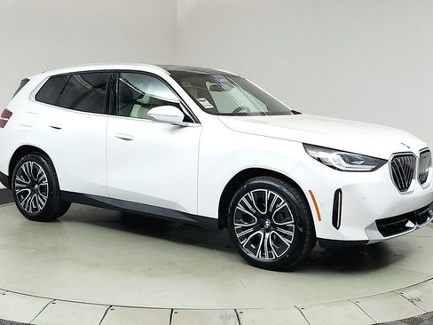 Used 2025 BMW X3 xDrive30i w/ Convenience Package image 8