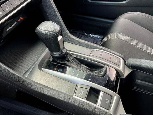 Used 2017 Honda Civic EX image 18