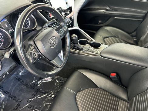 Used 2024 Toyota Camry SE FWD image 10