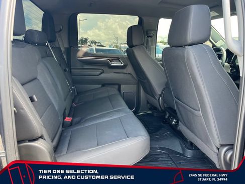 Certified 2025 GMC Sierra 1500 Elevation w/ LPO, Elevation Black Package RWD image 17