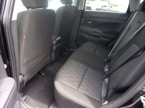 Used 2024 Mitsubishi Outlander Sport ES AWD/4WD image 8