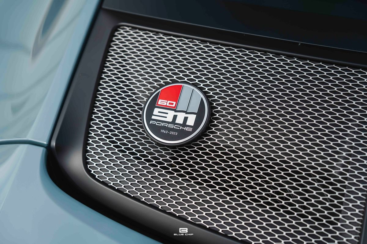 Used 2024 Porsche 911 GT2 RS RWD image 32