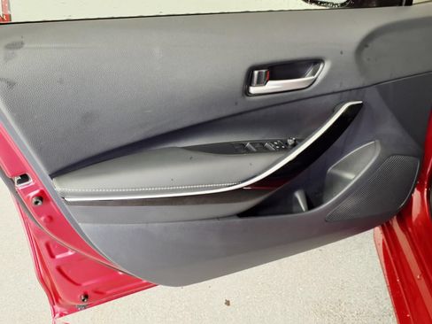 Used 2024 Toyota Corolla XLE FWD image 14