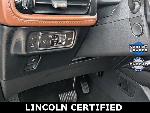 Certified 2022 Lincoln Nautilus Reserve w/ Equipment Group 201A image 15