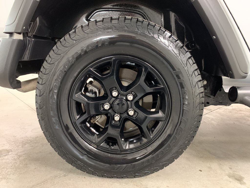 Used 2023 Jeep Wrangler Unlimited Sport AWD/4WD image 25