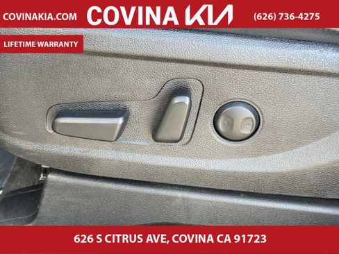 Certified 2022 Kia Telluride EX w/ EX Premium Package image 15