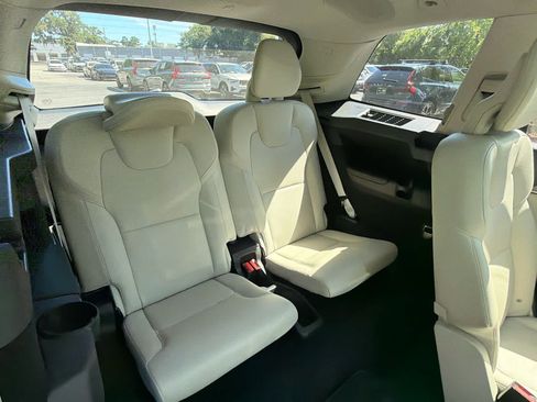 Certified 2023 Volvo XC90 B6 Plus w/ Protection Package AWD/4WD image 24