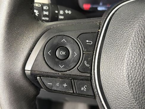 Used 2023 Toyota RAV4 Limited AWD/4WD image 26