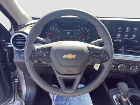 New 2026 Chevrolet Trax LS w/ Driver Confidence Package FWD image 10