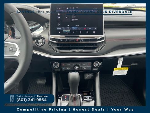 New 2026 Jeep Compass Trailhawk image 17