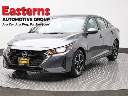 Used 2024 Nissan Sentra SV FWD image 1